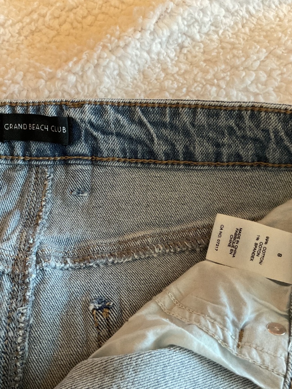 Denim skirt - Picture 3 of 3